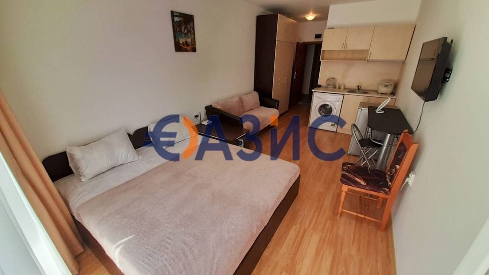 Продава се Едностаен апартамент в к.к. Слънчев бряг - 30 кв.м за 1500 €/кв.м - Снимка #5