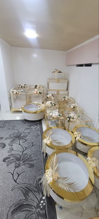 Fotixa va Beshik toy uchun moshina