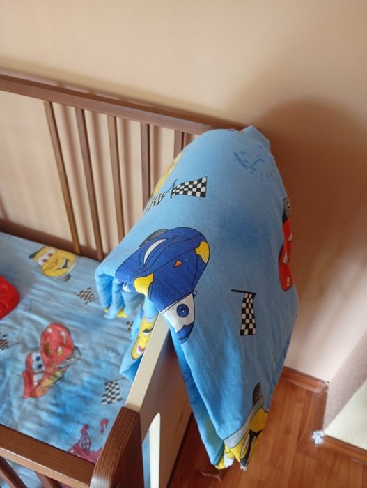 Pătuț bebe.          .