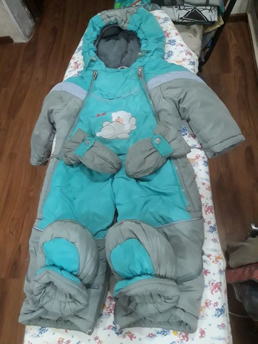 Детский комбинезон.