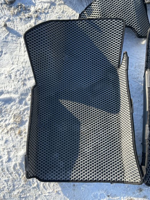 Ева полик на кобальт