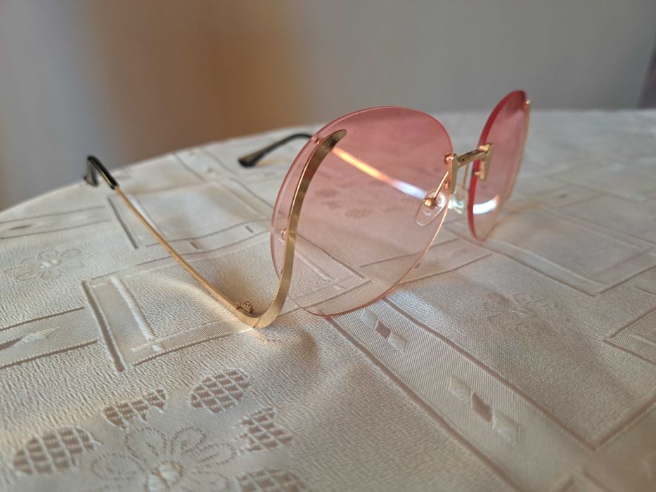 Дамски слънчеви очила - различни модели