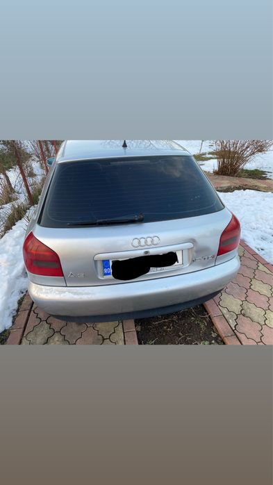 Audi A3 - usor avariat