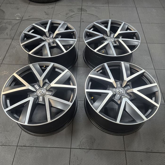 Оригинални  VW джанти 20"-модел Braga