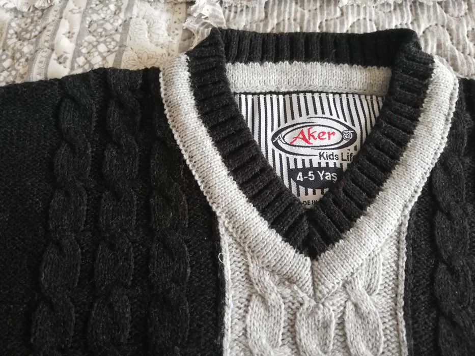 Детски пуловер за момче, 4-5год.
