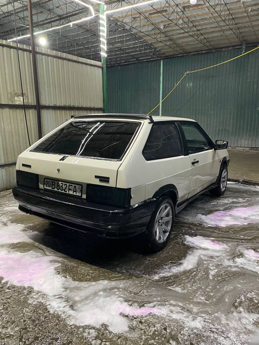 2108 sotiladi yaxshi xolatda