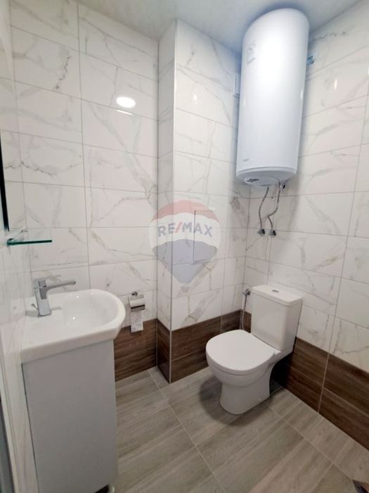 Дава се под наем Двустаен апартамент в Варна, Левски - 60 кв.м за 382.5 € - Снимка #9