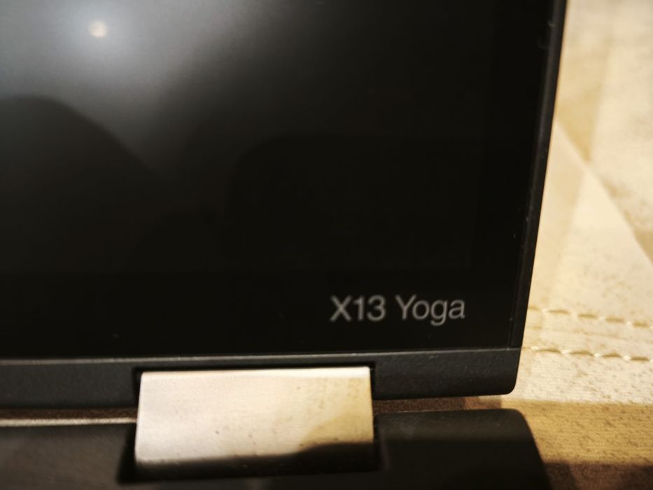 Lenovo Yoga X13 Gen 2, Core i7, Touchscreen, 16GB Ram, 256SSD