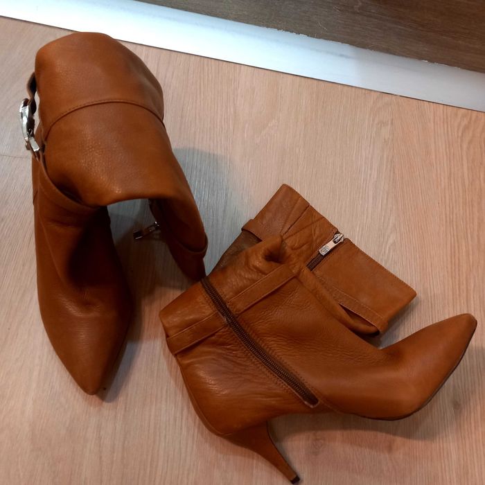 Естествена кожа ботуши