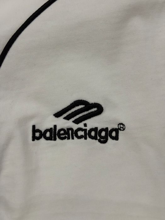 Футболка Balenciaga