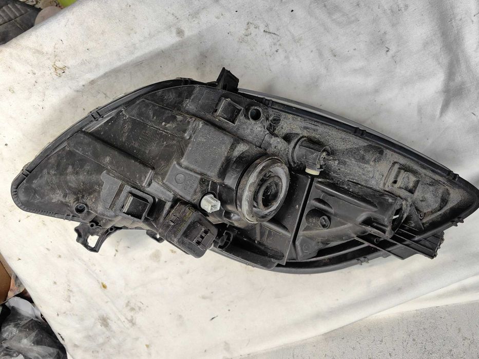 Оригинален фар Тойота Ярис  Toyota Yaris