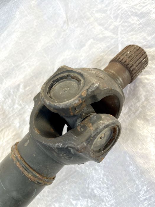 Передний кардан от 4.8 BMW X5 X6 e70 e71 БМВ Х5 Х6 е70 е71