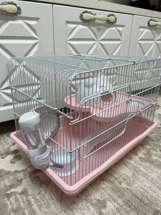 Клетка вместительная для хомяка