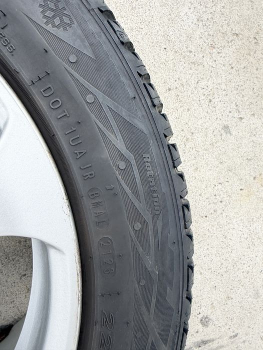 Jante cu anvelope BMW 225 50 r17 M+S  5x120