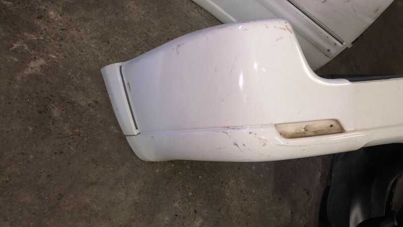 Бампер Toyota Sequoia