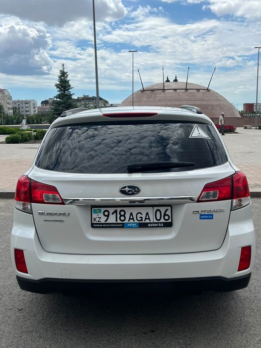 Автомобиль сатылады