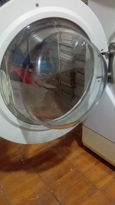 Продается стиральная машина LG