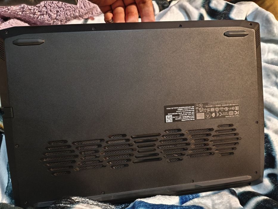 Laptop Gaming Lenovo IdeaPad 3 15ACH6 - Ryzen 7 5800H - RTX 3050 6GB -