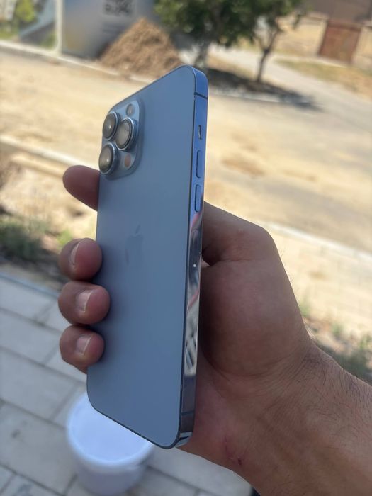 Iphone 15/Iphone 13 pro max