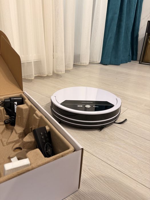 Aspirator robot Silvercrest