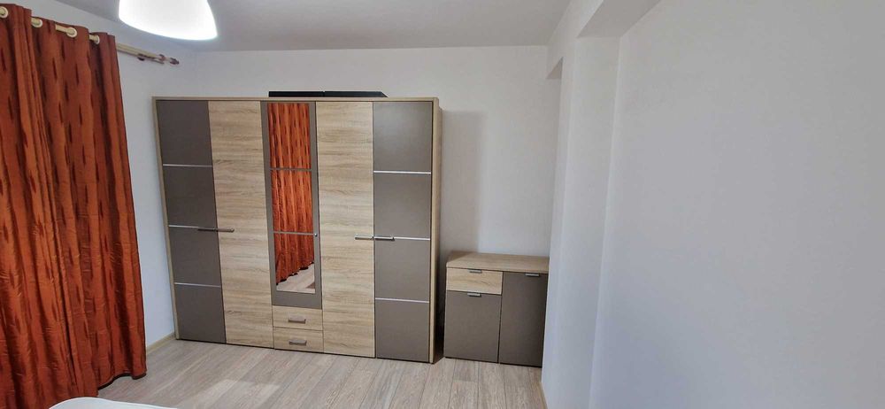 Mobilier living si dormitor