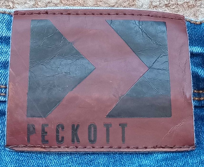Blugi scurti Peckott
