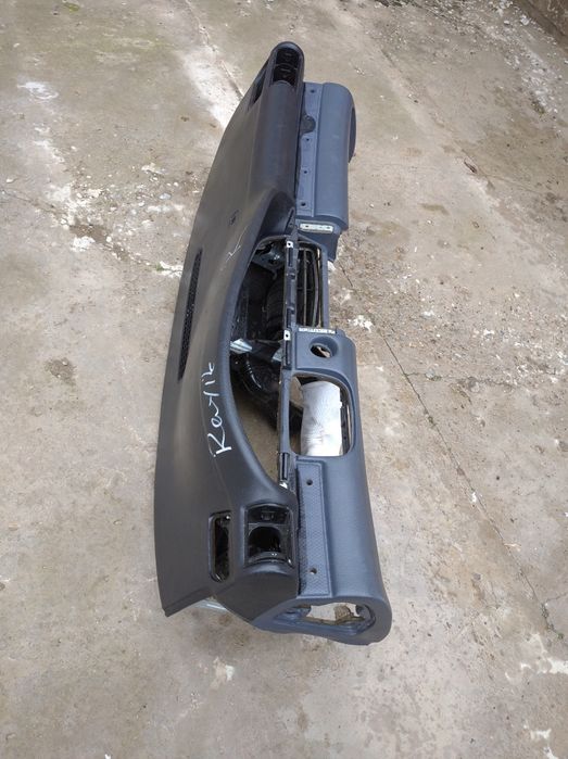 Панель        Ауди 100  С4