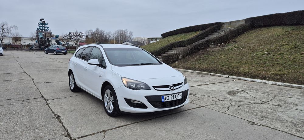 Opel astra j 1.6 CDTI