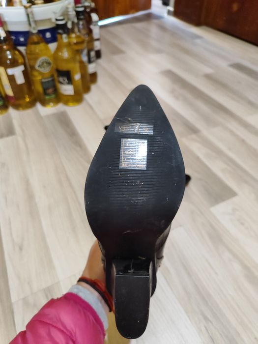 Дамски обувки и боти