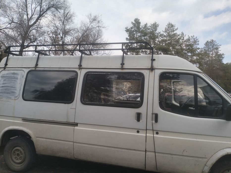 Грузовик форт транзит