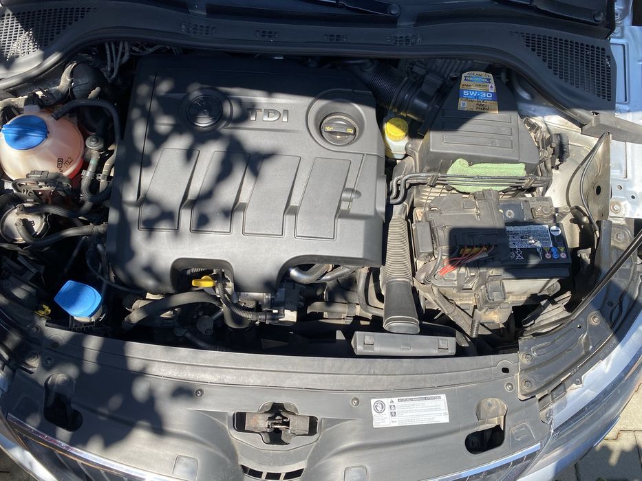 Skoda Rapid 1,6 diesel,2015, cutie automată dsg .    ITP aug2028
