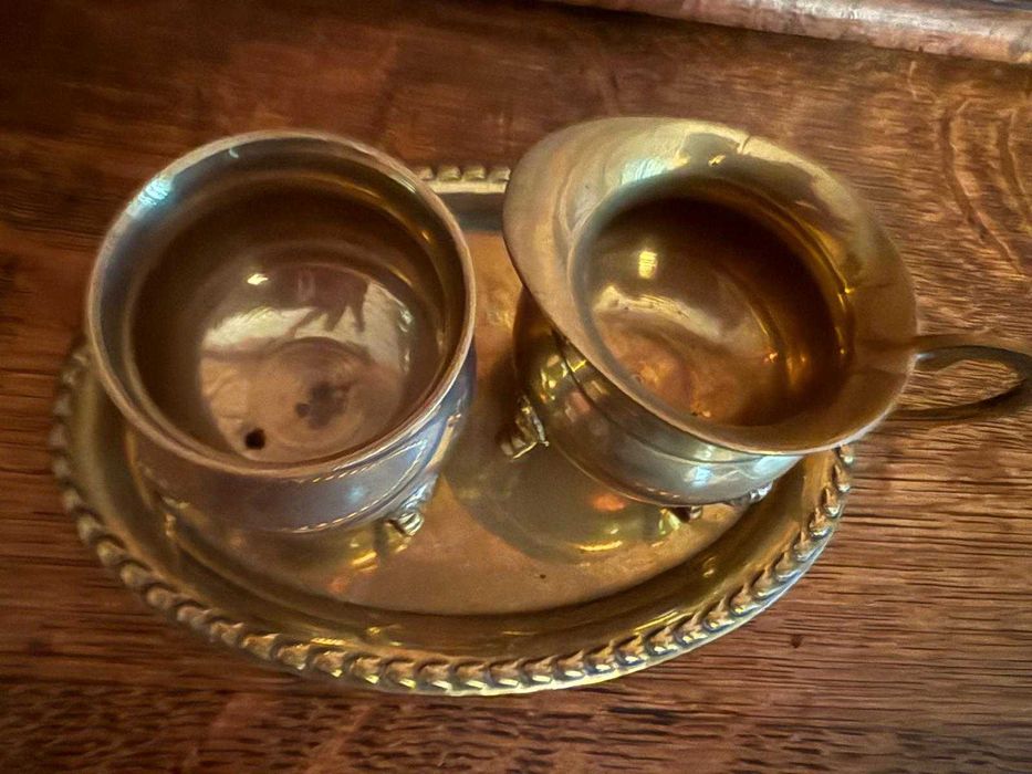 Бронзово поднсоче с каничка и захарничка