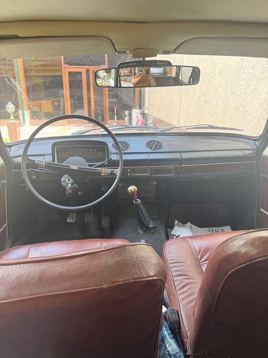 Автомобиль ВАЗ 21011