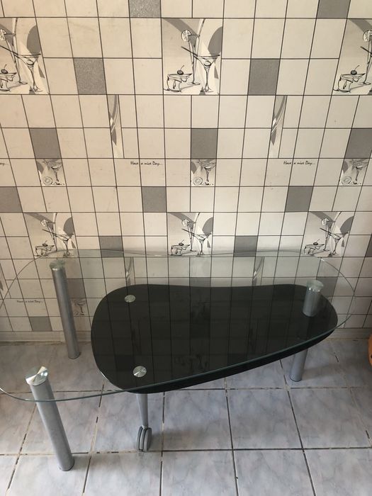 Журнальный столик