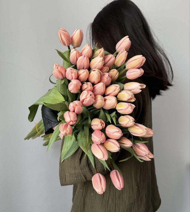 Тюльпаны оптом Атырау