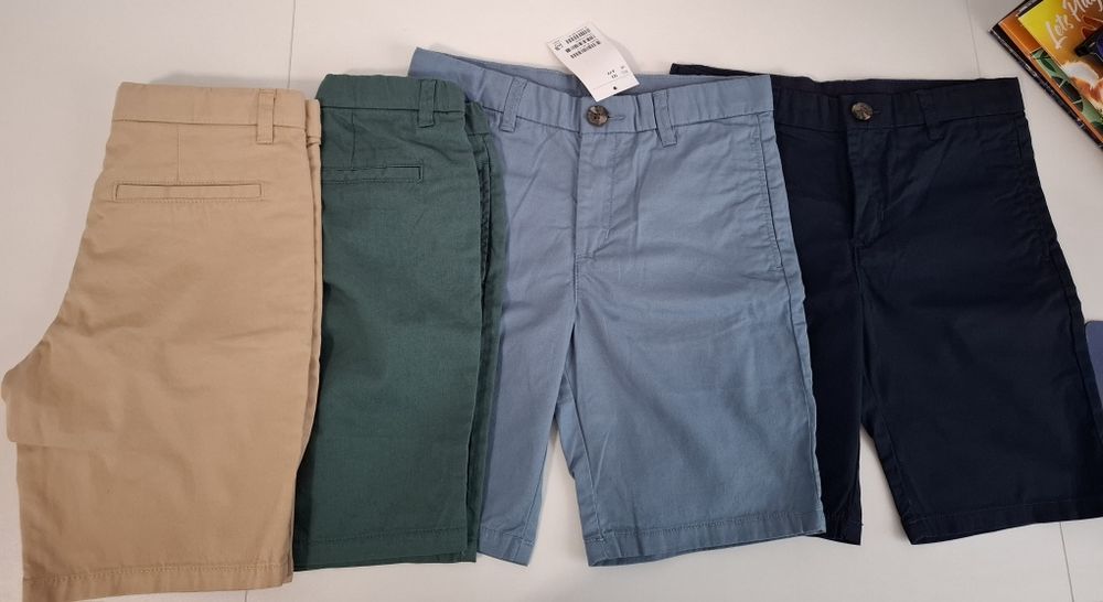Pantaloni chino, mărimea 122
