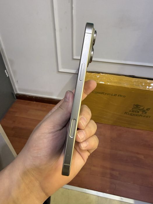 IPhone 16 Pro Max 256Gb 96акум без ремонта идеал