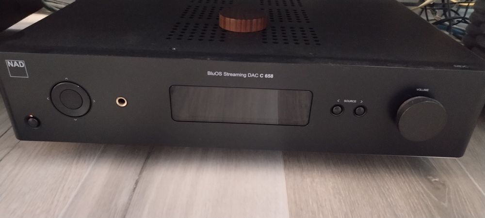 Yamaha и NAD C658