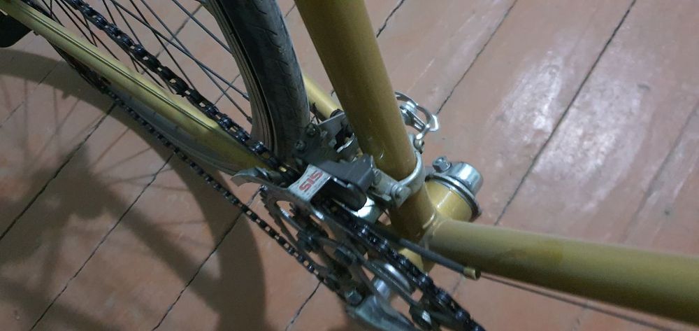 Продается велосипед Гонщик