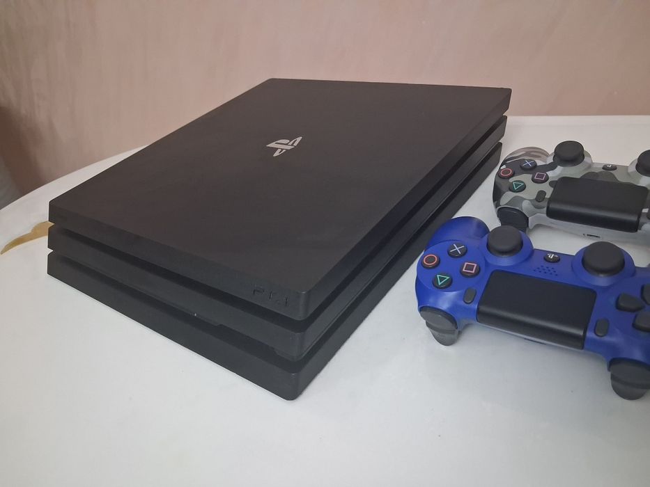 Плейстейшен 4 про 1 тб