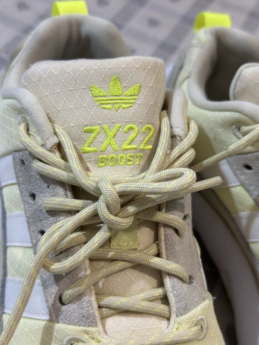 Adidas Originals ZX22 Boost