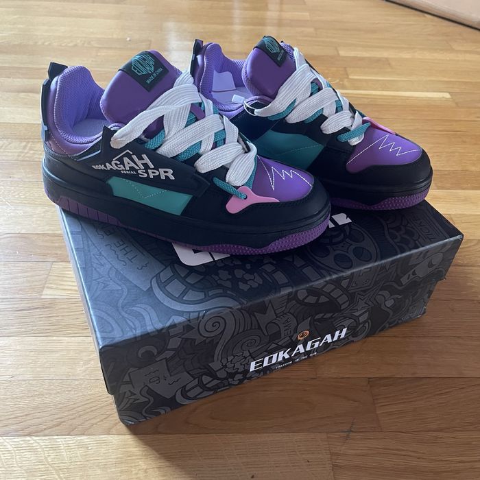 Кроссовки Eokagah