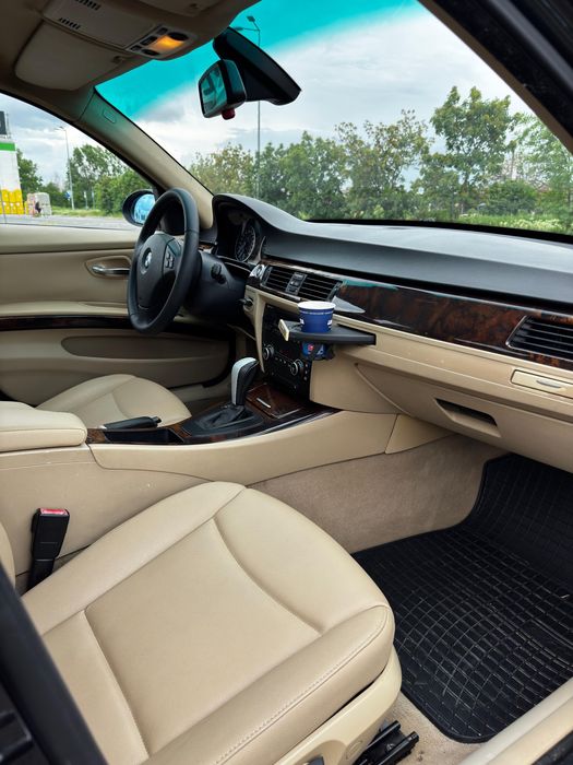 BMW Seria 3 E90 - Automat