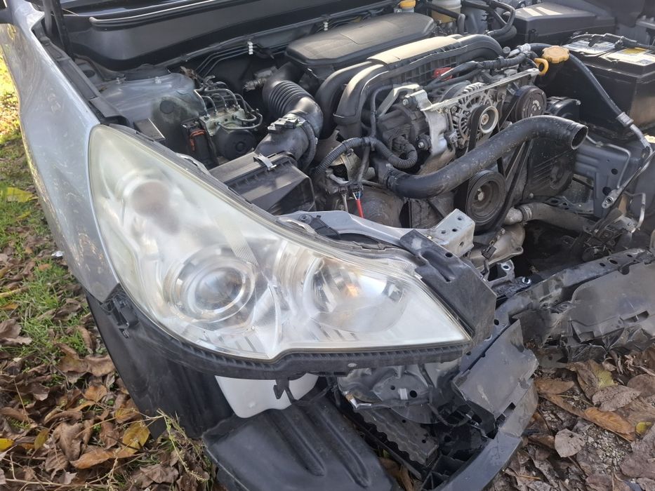 Продавам на части Субару Легаси 2013г