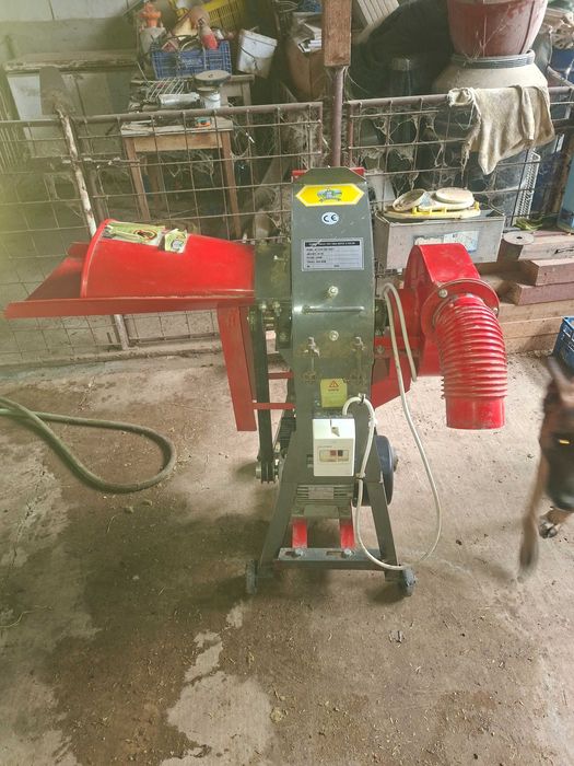 Moara uruiala + lucerna diferite vegetale