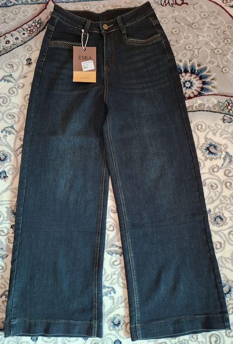 Jinsi shim. Ayollar va qizlar uchun