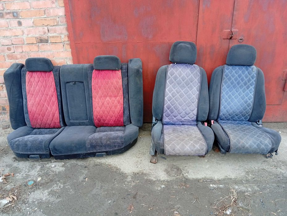 Сиденья Mazda Cronos