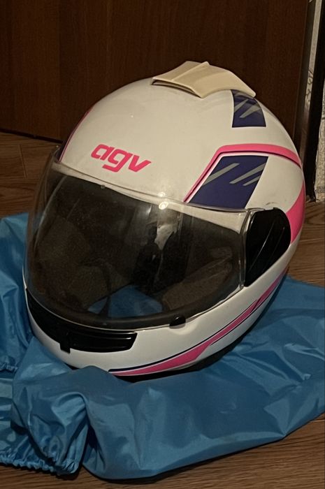 Шлем AGV резмер среднии