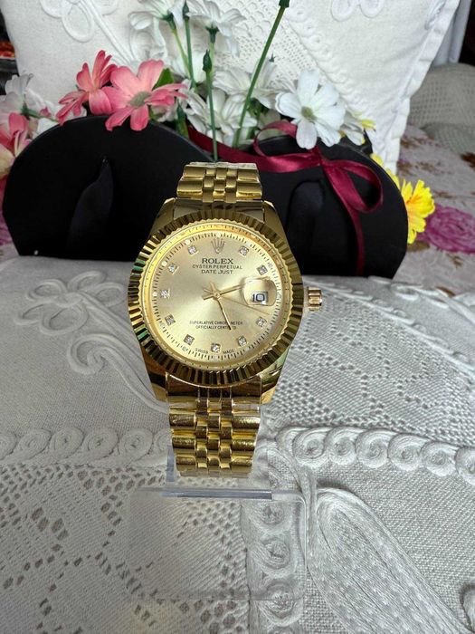 Часовници Rolex с кварцов механизъм