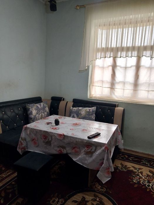 Ховли Уй сотилади